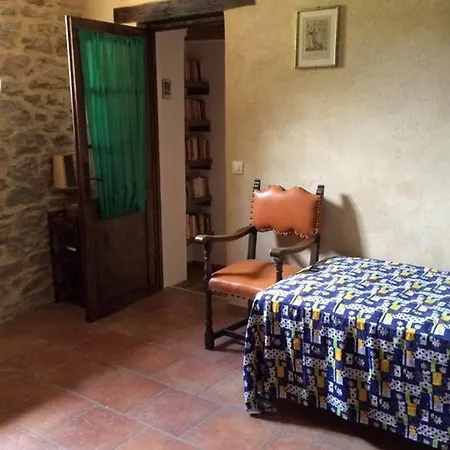 Secluded Built 1833 Four Bedroom Nr Goudargues, Uzes Villa *