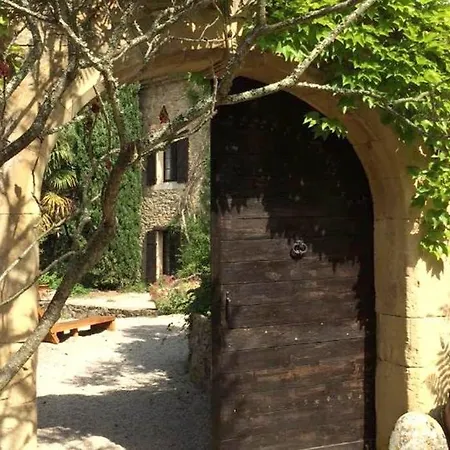 Villa Secluded Built 1833 Four Bedroom Nr Goudargues, Uzés